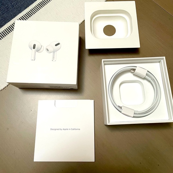 Apple Other - Air pod Pro box